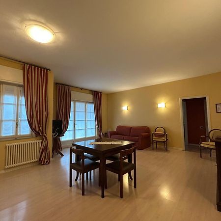 Residenza Dei Fiori Aparthotel Канеро Ривиера Екстериор снимка