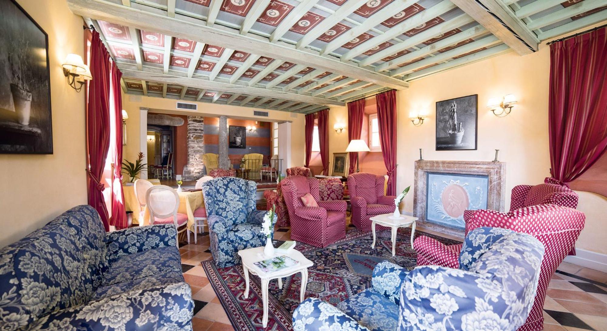 Residenza Dei Fiori Aparthotel Канеро Ривиера Екстериор снимка