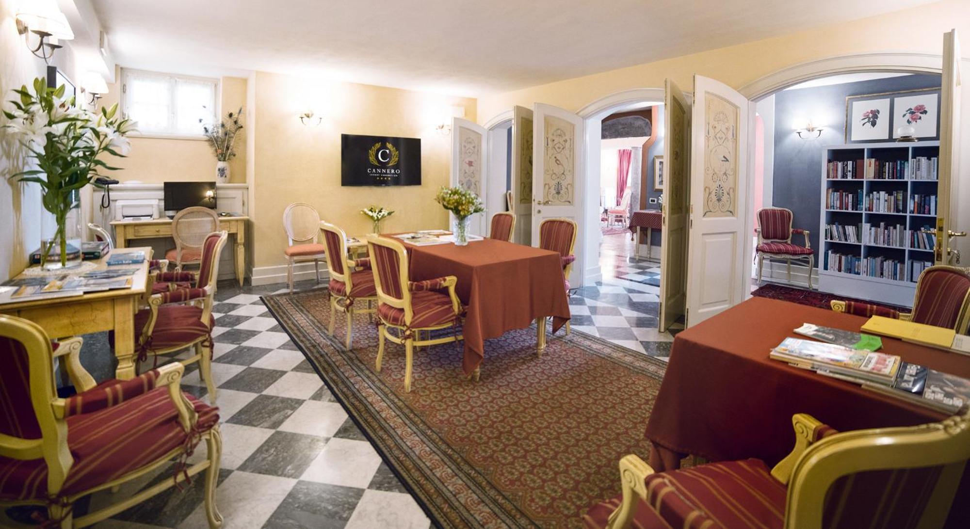 Residenza Dei Fiori Aparthotel Канеро Ривиера Екстериор снимка