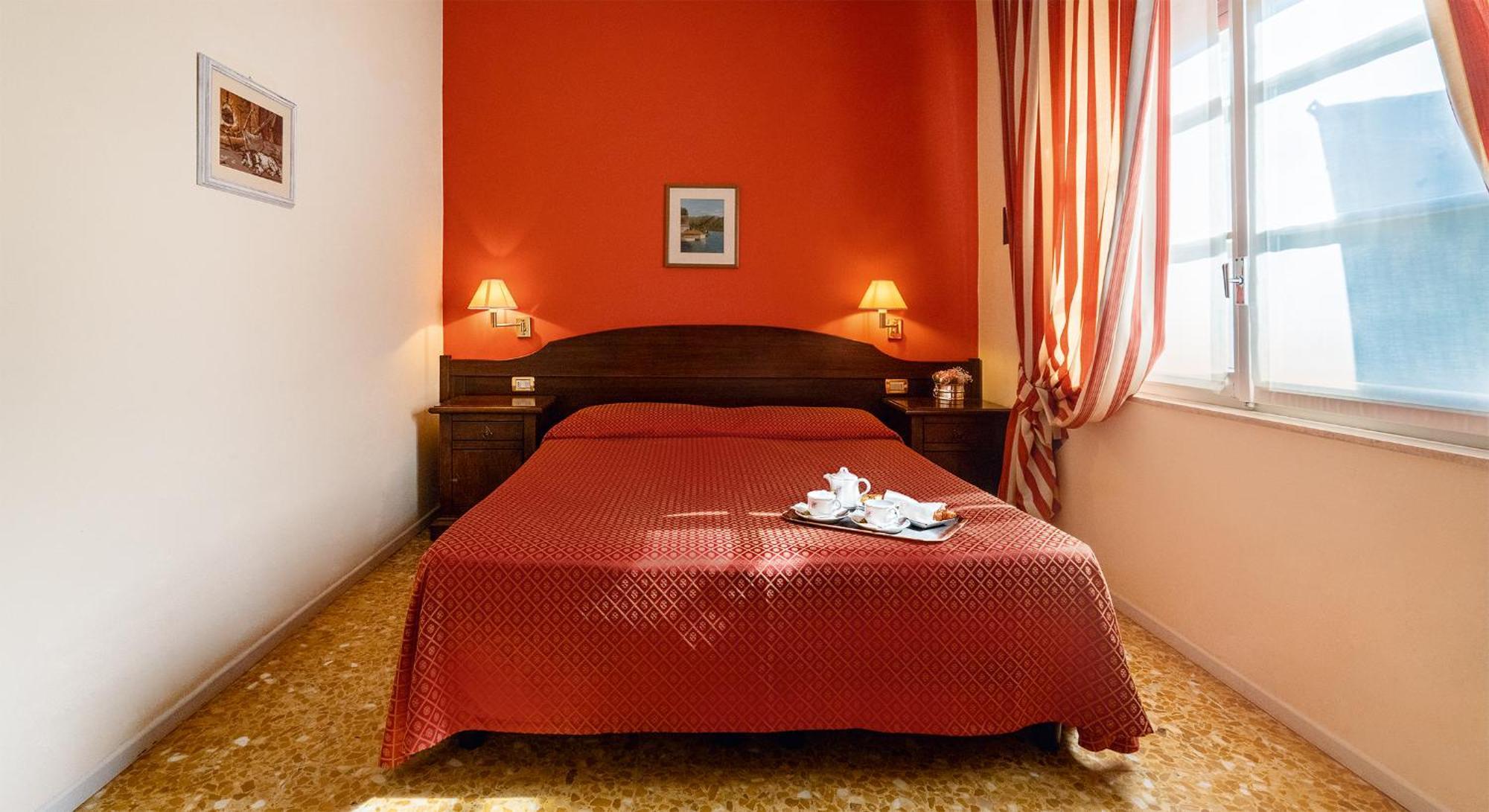 Residenza Dei Fiori Aparthotel Канеро Ривиера Екстериор снимка