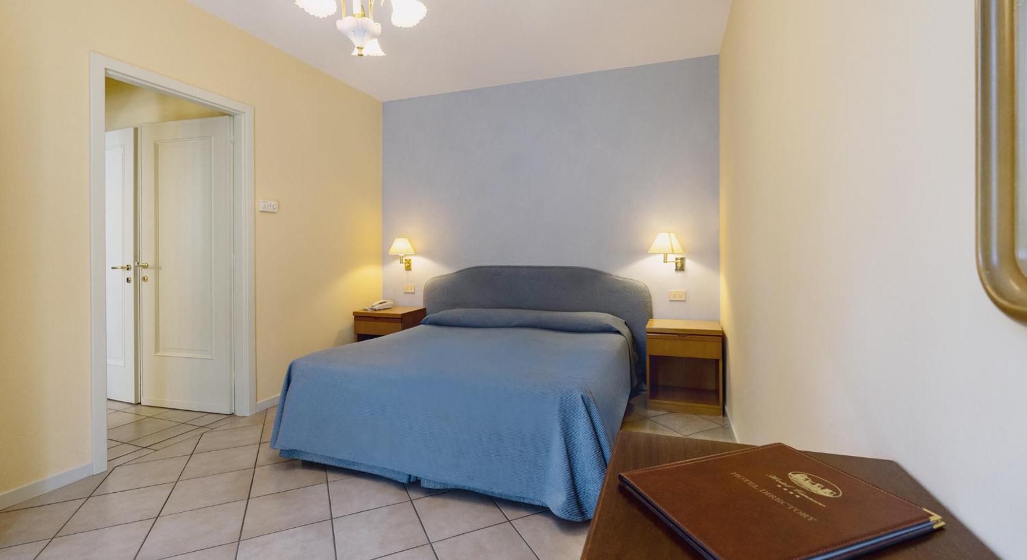Residenza Dei Fiori Aparthotel Канеро Ривиера Екстериор снимка